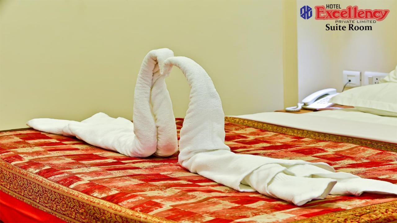 Hotel Excellency Kochi Kültér fotó